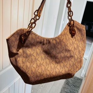 Michael Kors purse
